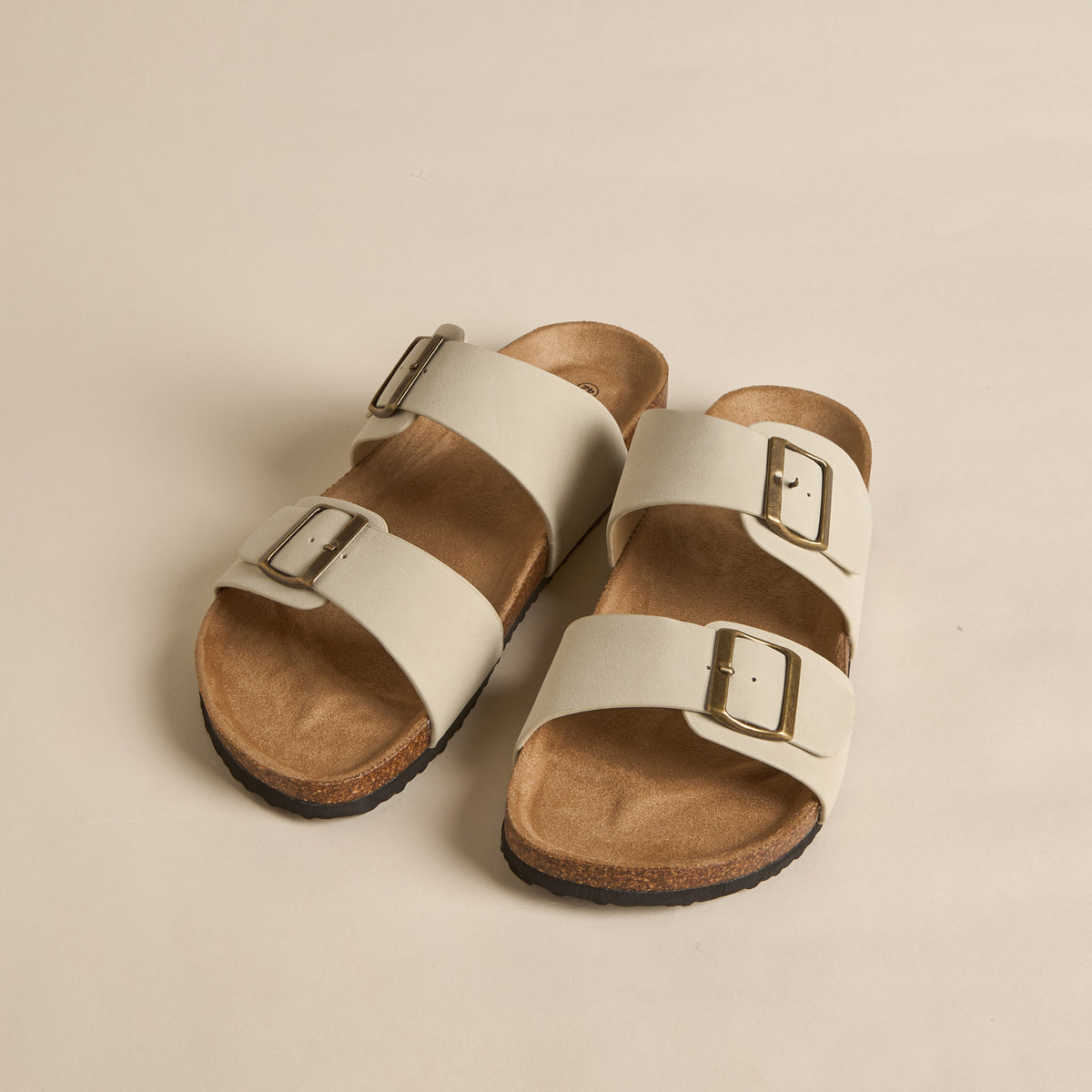 Max MENS FOOTBED SANDAL Cream for Men - image 3