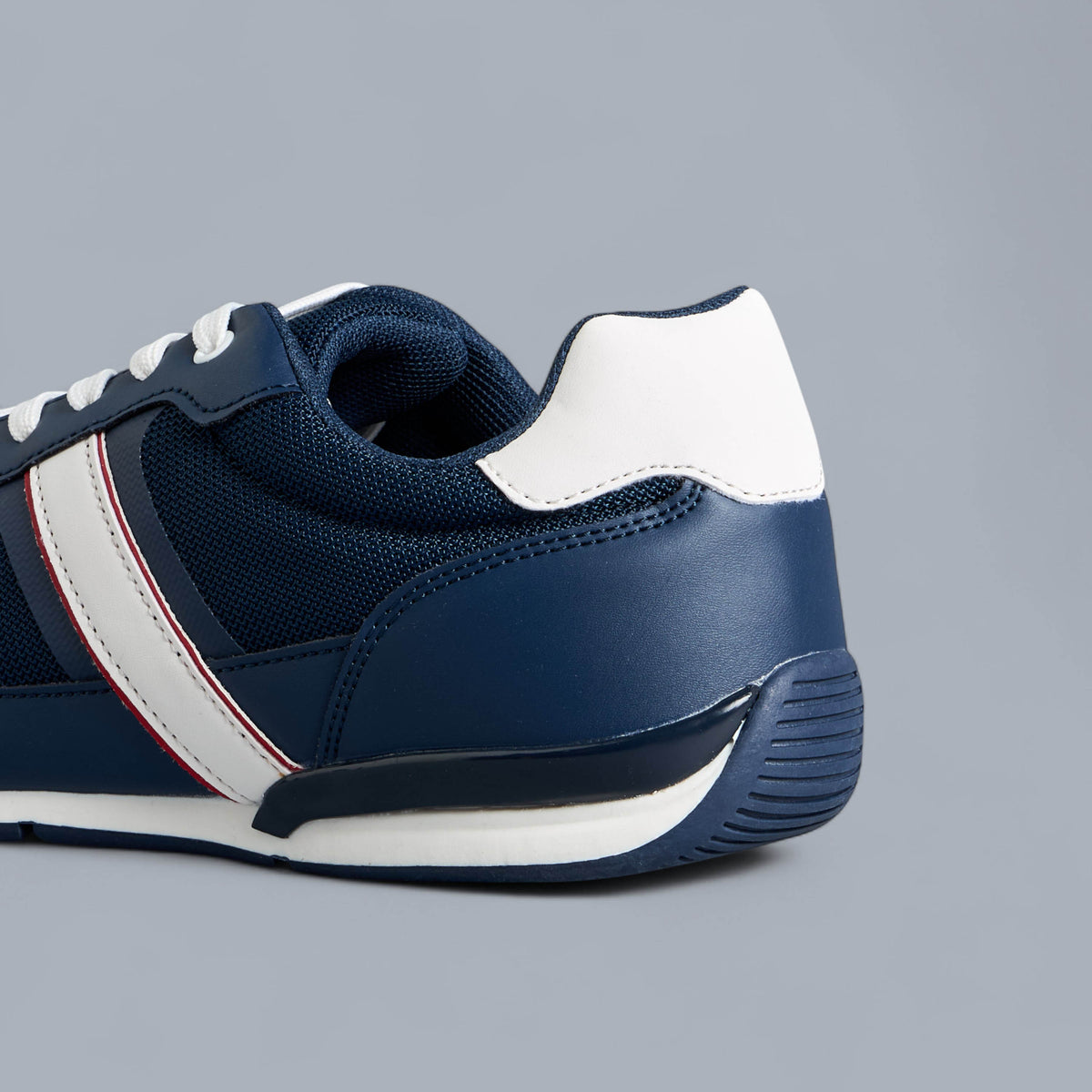 Max Textured Lace-Up Sneakers Blue for Men - image 5