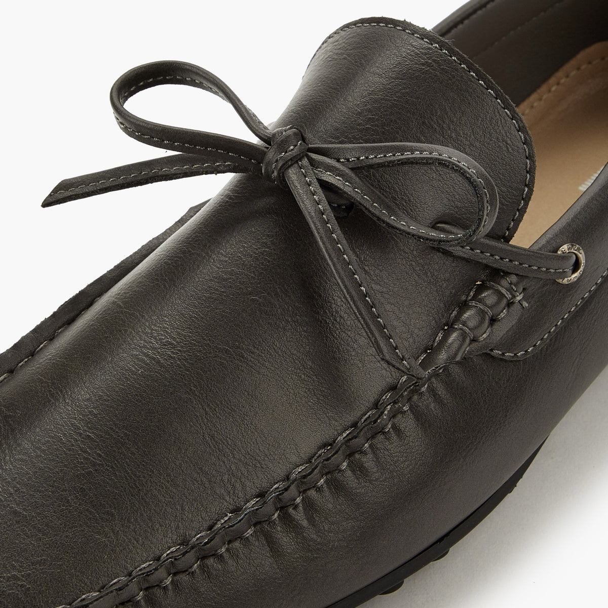 Renzo Ruganni Men Bow Trim Moccasins Black