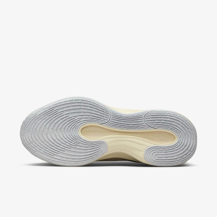 Nike G.T. Hustle Academy Basketball Shoes