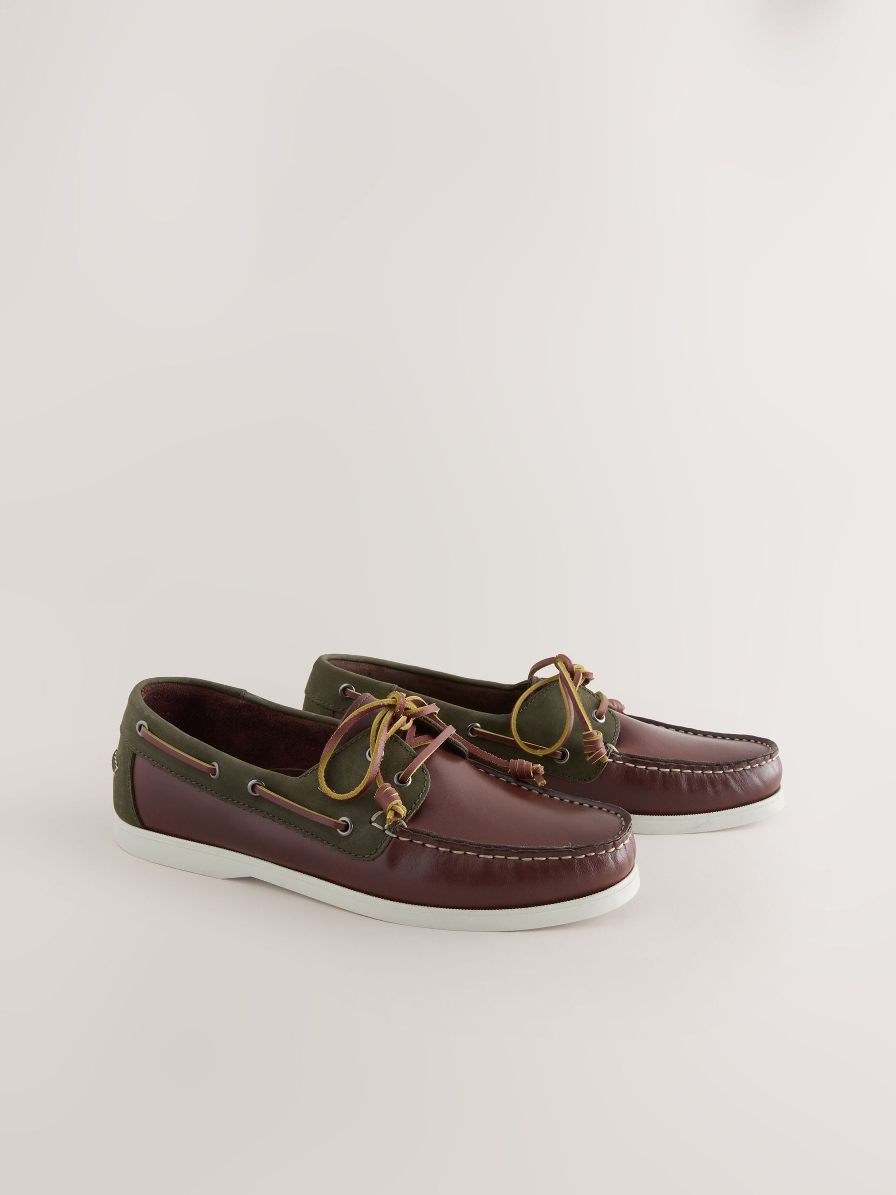 Next Signature Leather Boat Shoes Men's Brown