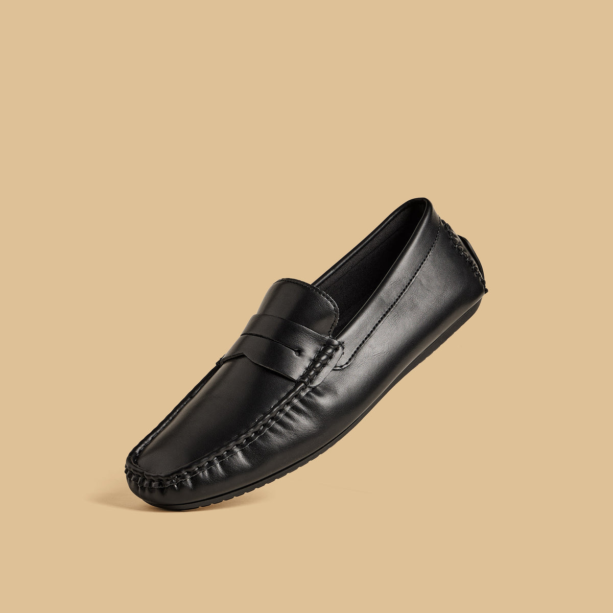 Max Textured Slip-On Moccasins Black for Men - image 1