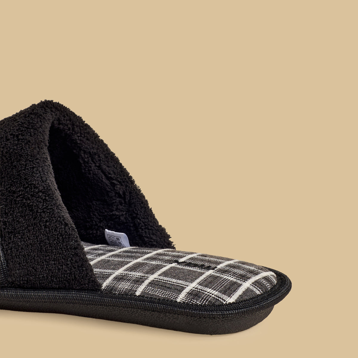 Max Textured Bedroom Slippers Black for Men - image 5