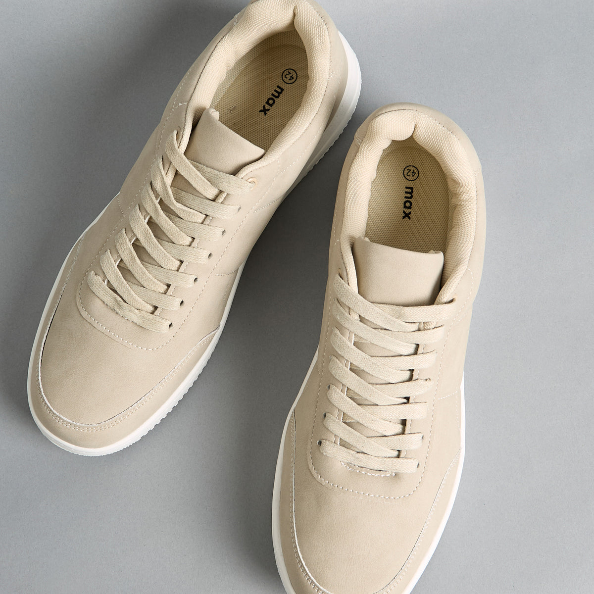 Max Stitch Detail Sneakers with Lace-Up Closure Brown for Men - image 3