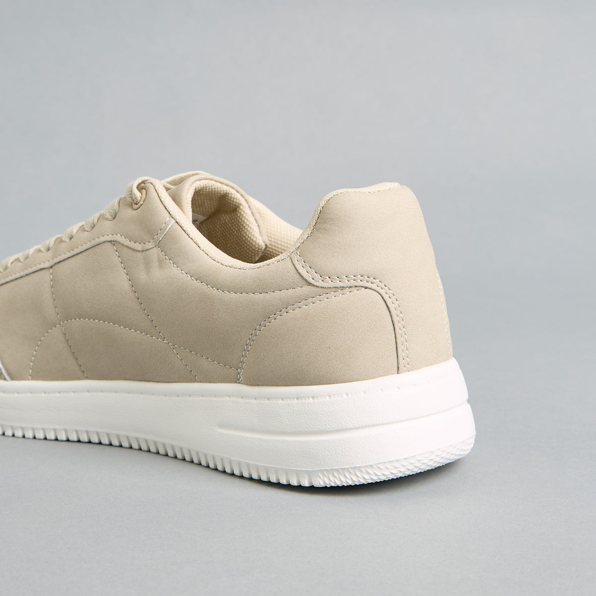 Max Stitch Detail Sneakers with Lace-Up Closure Brown for Men - image 5