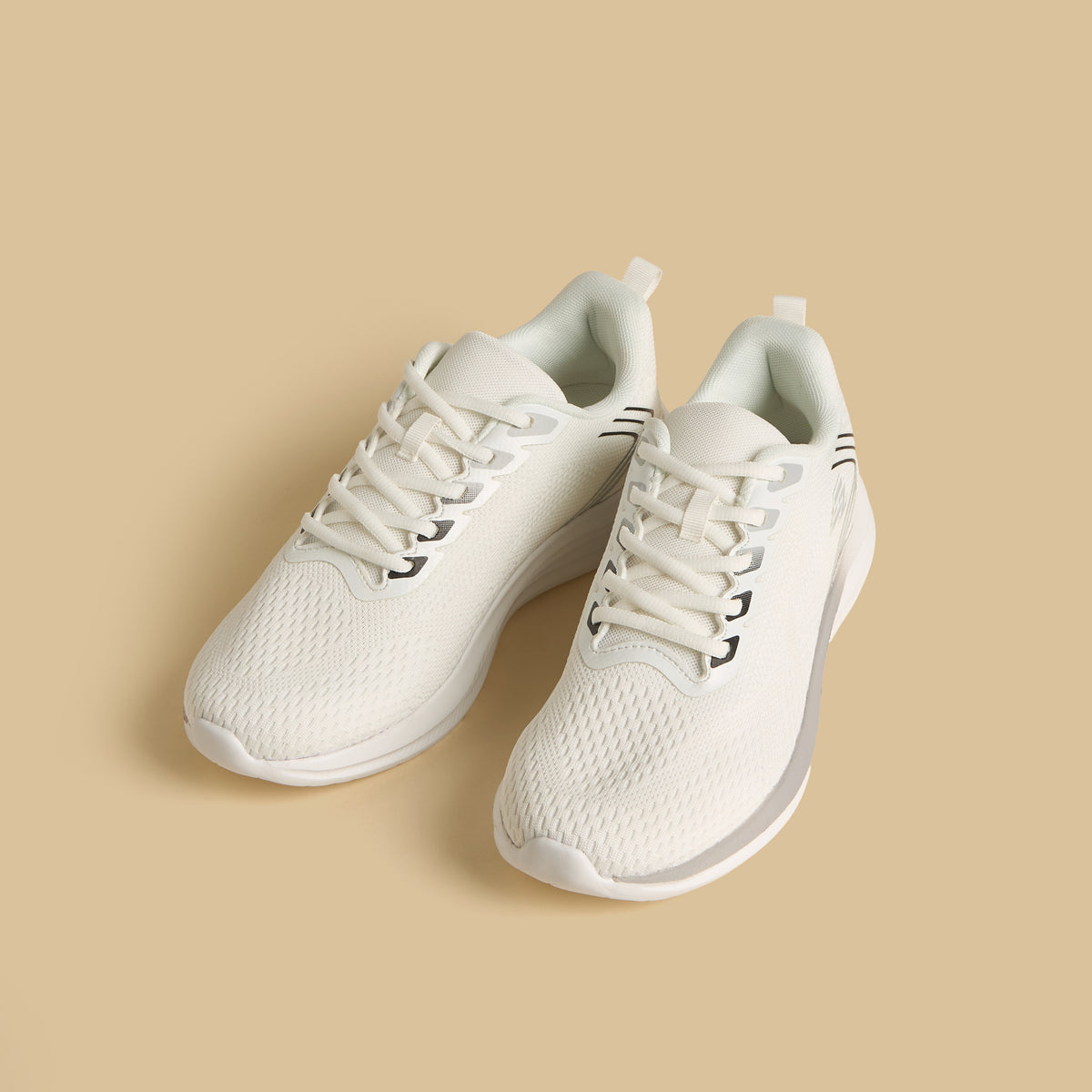 Max Textured Sports Shoes with Lace Closure White for Men - image 3