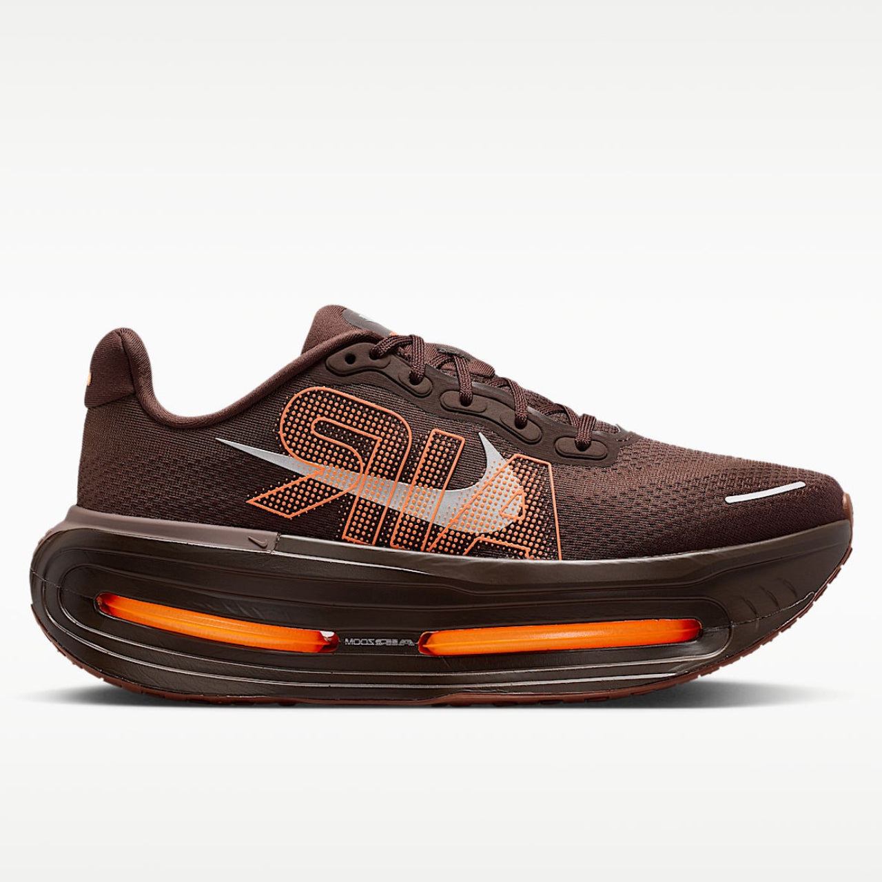 Nike Vomero Premium x Renegade Men's Road Running Shoes IQ7314-200