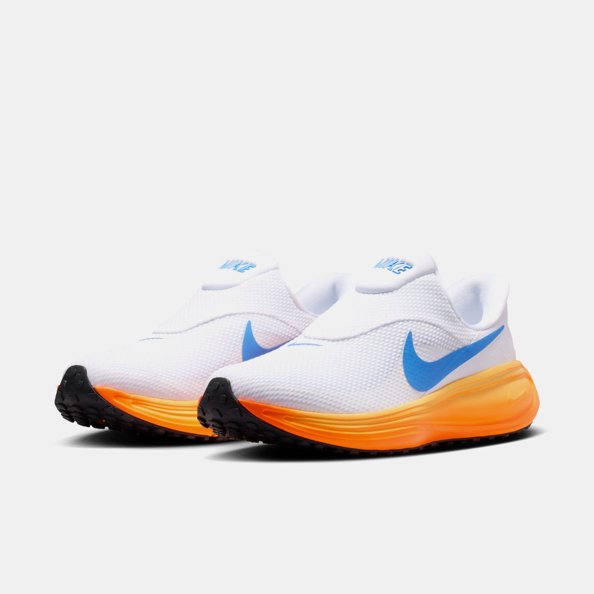Nike Revolution 8 EasyOn Men's Road Running Shoes White side