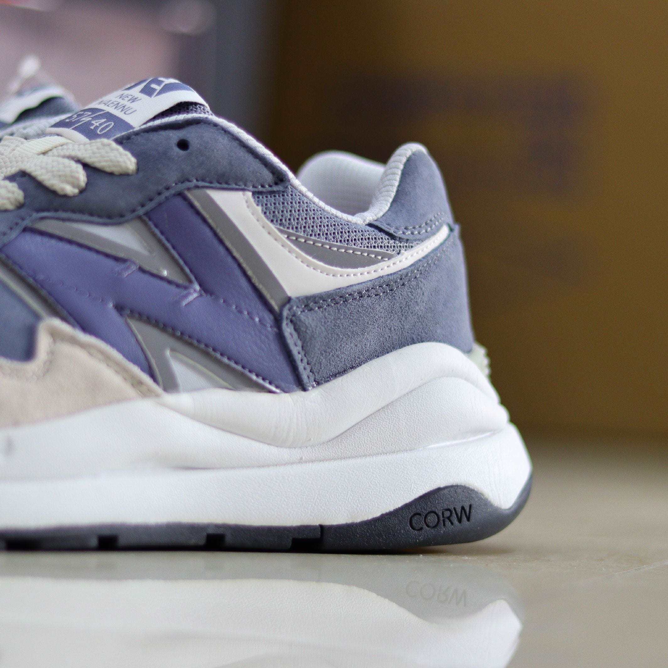 New Naennu Medicated Shoe Navy - Jango Mall