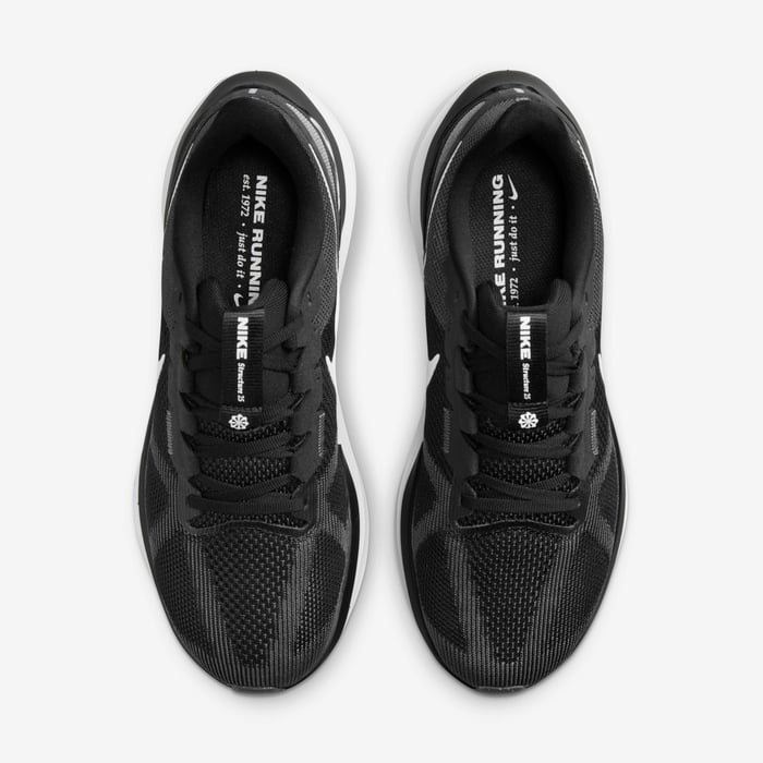 Nike Structure 25