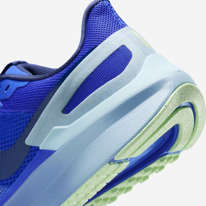 Nike Structure 25