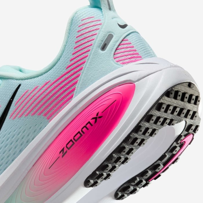 Nike Vomero 18