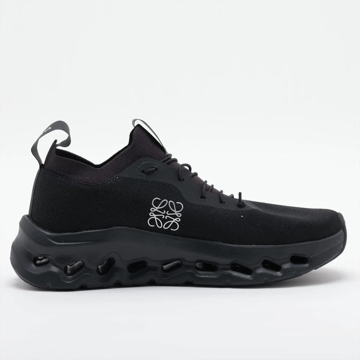 On CloudTilt Running Shoes Black