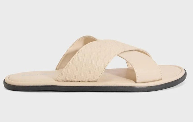 Robert Wood Cross Strap Sandals