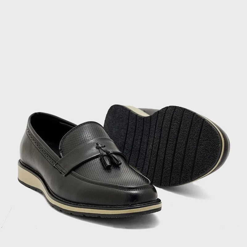 Robert Wood Tassle Casual  Men