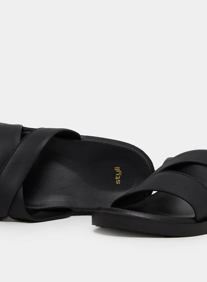 Styli Crisscross Slides Black