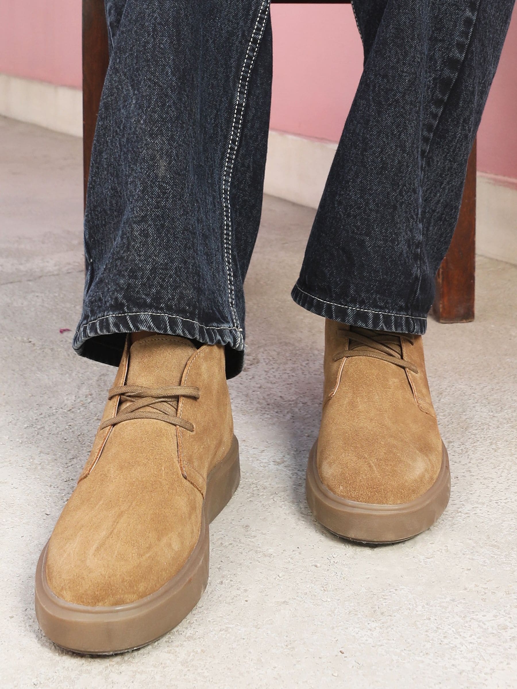 Off The Hook Jethro Suede Leather Chukka Boots Brown