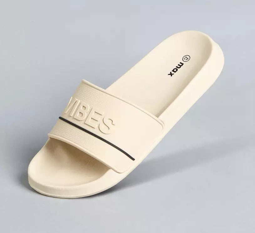Max Typographic Detail Slides Beige