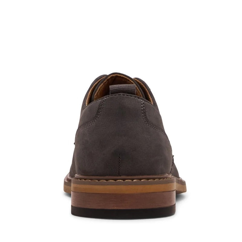 STEVE MADDEN Earnest Textured Shoe - Grey