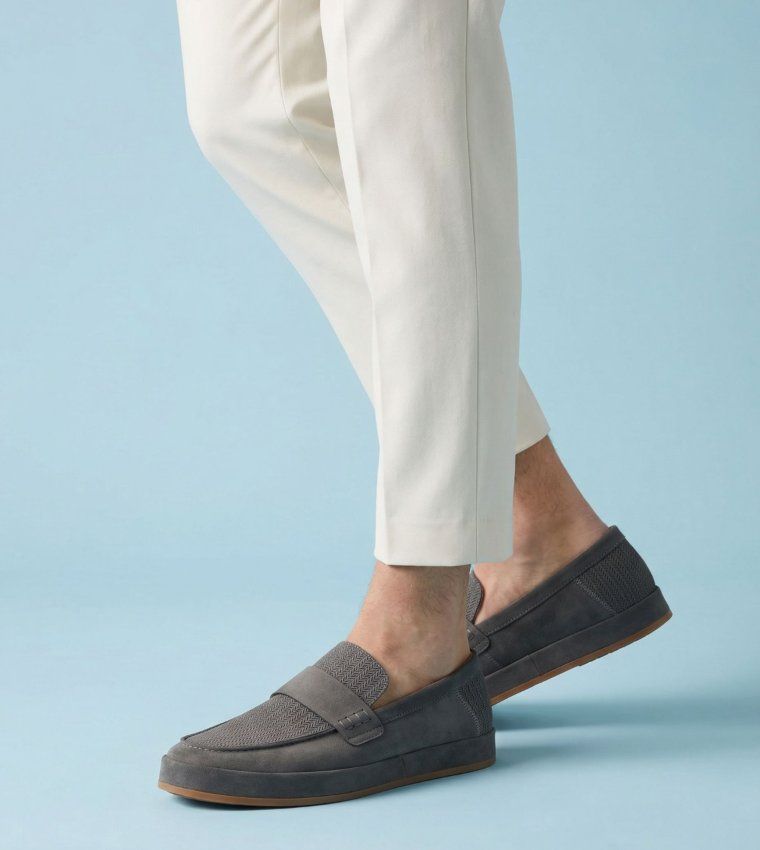 ARROYO Textured Slip-On Shoes