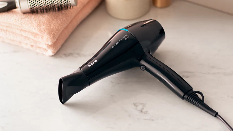 Philips DryCare Pro Hairdryer BHD272/03