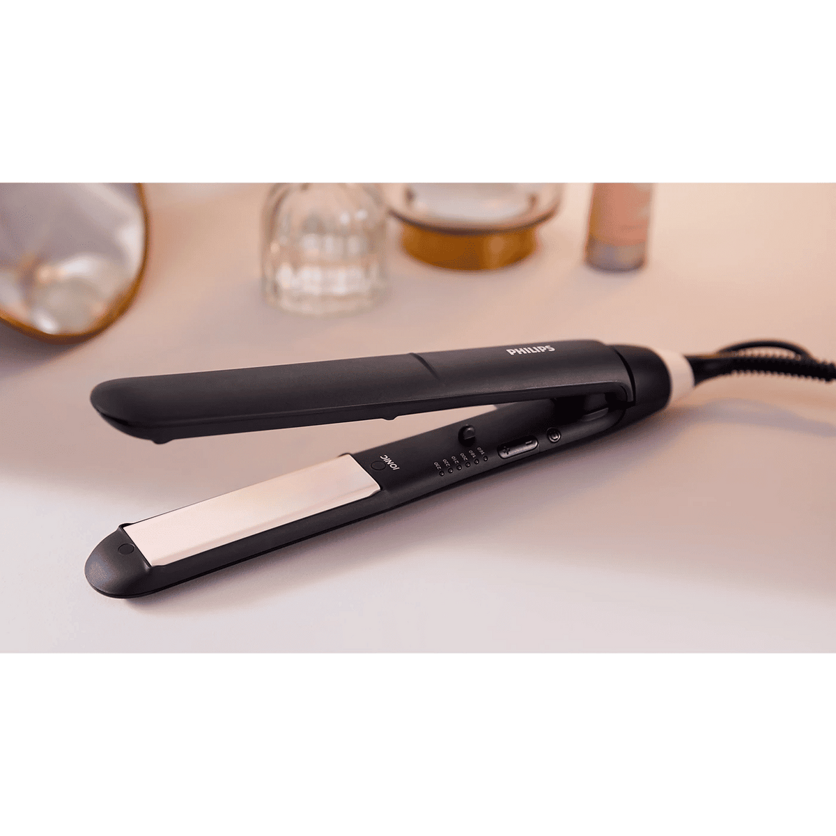 Philips StraightCare Essential Straightener BHS378/03