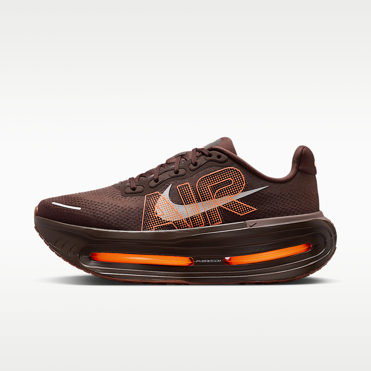 Nike Vomero Premium x Renegade Men's Road Running Shoes IQ7314-200