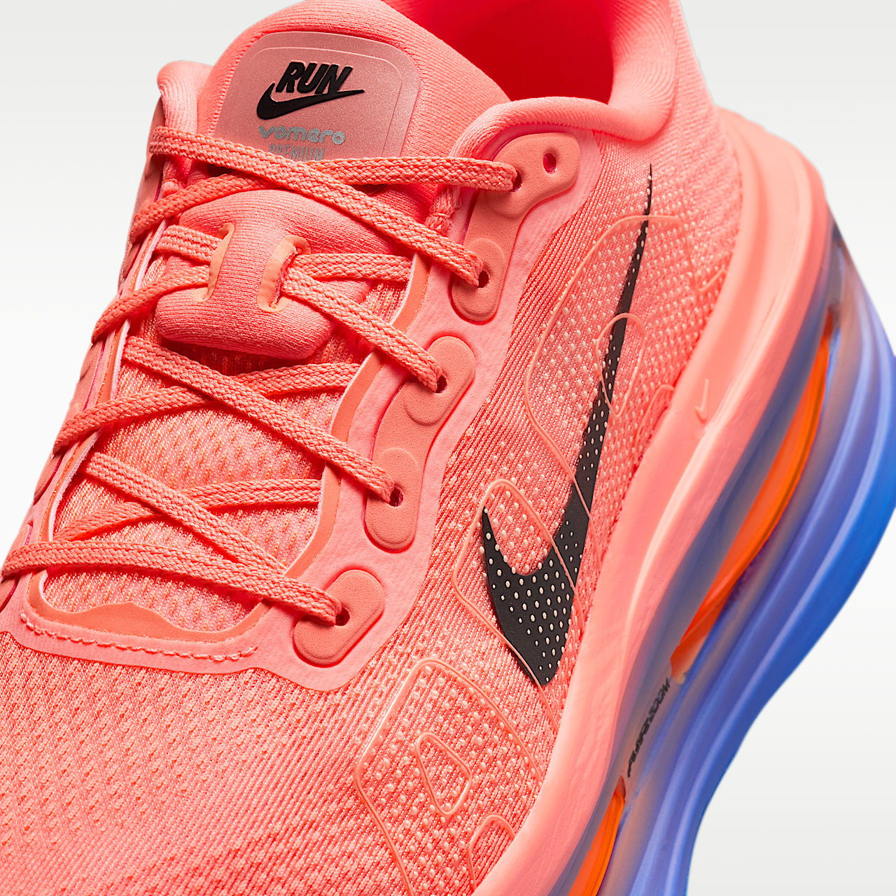 Nike Vomero Premium Men's Road-Running Shoes HQ2050-600