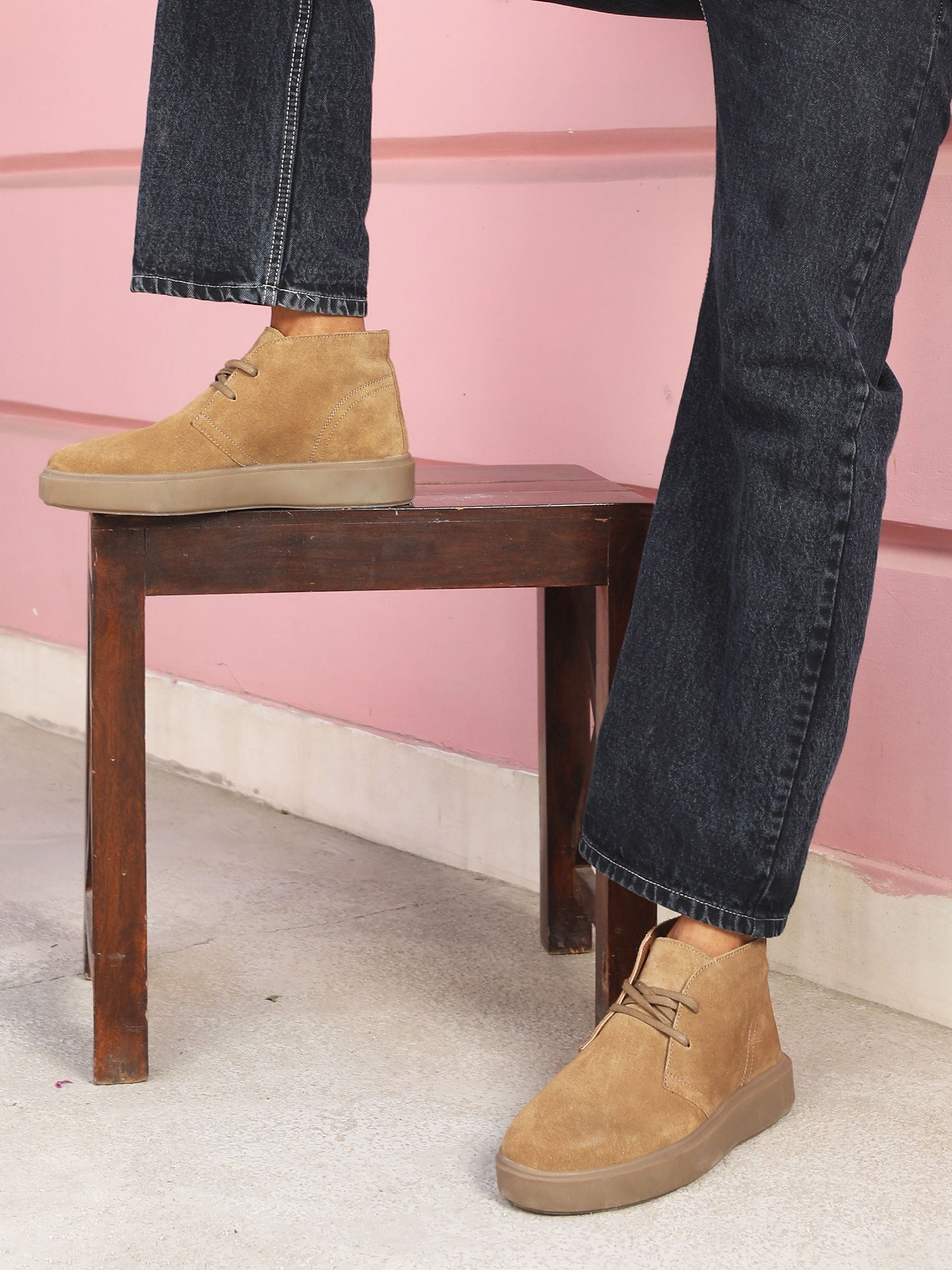 Off The Hook Jethro Suede Leather Chukka Boots Brown