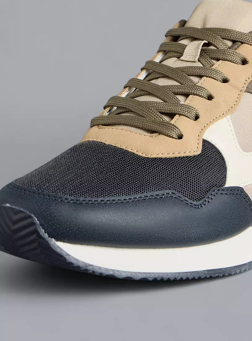 Colourblock Sports Shoes with Lace-Up Closure