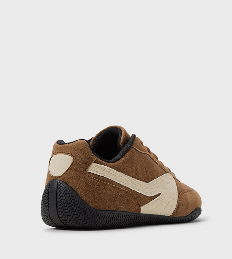 Pantherra Brown by Call It Spring